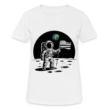 Bretonischer Astronaut Bretonische Flagge auf dem Mond BZH - Frauen T-Shirt atmungsaktiv - Weiß - Vorne - AI Model Female 172 dark (172cm)