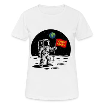 Normandy Astronaut Normandy Flagge auf dem Mond - Frauen T-Shirt atmungsaktiv - Weiß - Vorne - AI Model Female 172 dark (172cm)