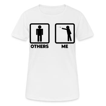 Ich als Dartspieler - Frauen T-Shirt atmungsaktiv - Weiß - Vorne - AI Model Female 172 dark (172cm)