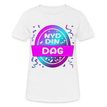 Genieß deinen Tag - Frauen T-Shirt atmungsaktiv - Weiß - Vorne - AI Model Female 172 dark (172cm)