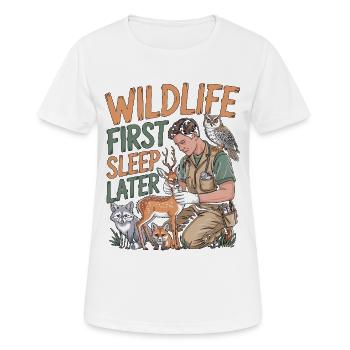 Wildlife Vet Wildlife First Sleep Later Veterinary - Frauen T-Shirt atmungsaktiv - Weiß - Vorne - AI Model Female 172 dark (172cm)