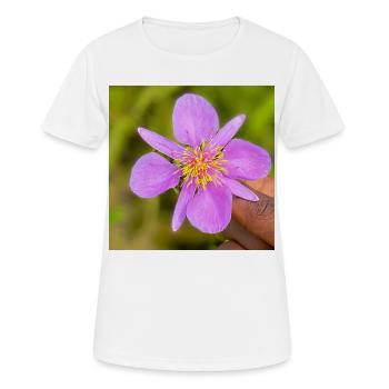 Pétale Violette et Cœur Jaune - T-shirt respirant Femme - blanc - Devant - AI Model Female 172 dark (172cm)