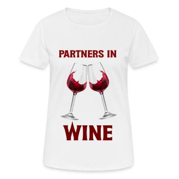 Partner im Wein – lustige Weingeschenk-Freundinnen - Frauen T-Shirt atmungsaktiv - Weiß - Vorne - AI Model Female 172 dark (172cm)
