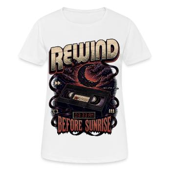 Spul vor Sonnenaufgang Kassette zurück - Frauen T-Shirt atmungsaktiv - Weiß - Vorne - AI Model Female 172 dark (172cm)