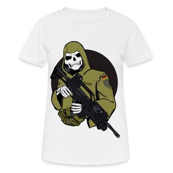 Skeleton in camouflage cloak with rifle - Women's Breathable T-Shirt - white - Front - AI Model Female 172 dark (172cm)
