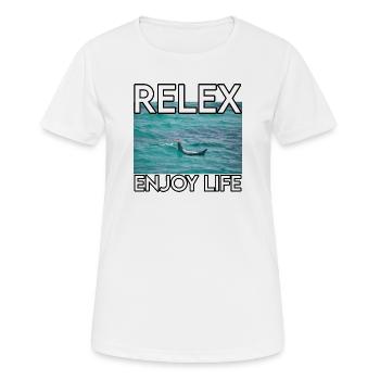Relax am Meer – Lebensfreude - Frauen T-Shirt atmungsaktiv - Weiß - Vorne - AI Model Female 172 dark (172cm)