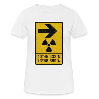 Unterirdisches New Yorker Manhattan - Frauen T-Shirt atmungsaktiv - Weiß - Vorne - AI Model Female 172 dark (172cm)