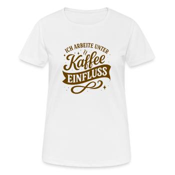 Je travaille sous l’influence du café - T-shirt respirant Femme - blanc - Devant - AI Model Female 172 dark (172cm)