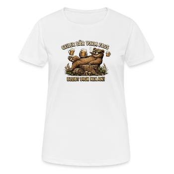 Geiler Bär vorm Fass – Bleibt nix an - Frauen T-Shirt atmungsaktiv - Weiß - Vorne - AI Model Female 172 dark (172cm)