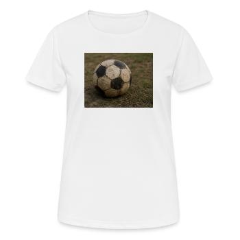 Football au bord du terrain - T-shirt respirant Femme - blanc - Devant - AI Model Female 172 dark (172cm)