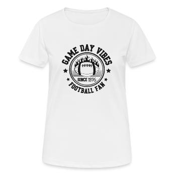 Game Day Vibes Football Fan 1976 - Frauen T-Shirt atmungsaktiv - Weiß - Vorne - AI Model Female 172 dark (172cm)