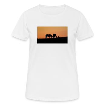 Islandpferde bei Sonnenuntergang - Frauen T-Shirt atmungsaktiv - Weiß - Vorne - AI Model Female 172 dark (172cm)
