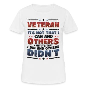 Stolz Auf Veteran, Anerkennung, Veterans Day. - Frauen T-Shirt atmungsaktiv - Weiß - Vorne - AI Model Female 172 dark (172cm)