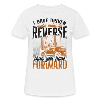 Certified Forklift Truck Operator - Frauen T-Shirt atmungsaktiv - Weiß - Vorne - AI Model Female 172 dark (172cm)