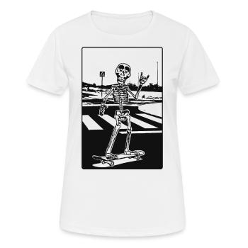 Skelett mit Skateboard überquert eine Landstrasse. - Frauen T-Shirt atmungsaktiv - Weiß - Vorne - AI Model Female 172 dark (172cm)