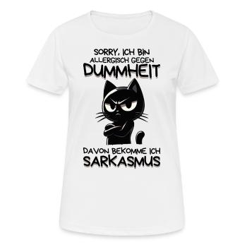 Allergisch gegen Dummheit – Katze mit Sarkasmus - Frauen T-Shirt atmungsaktiv - Weiß - Vorne - AI Model Female 172 dark (172cm)