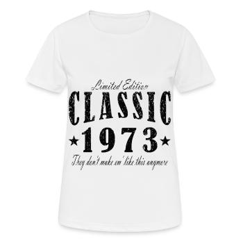 Klassisch 1973 - Frauen T-Shirt atmungsaktiv - Weiß - Vorne - AI Model Female 172 dark (172cm)