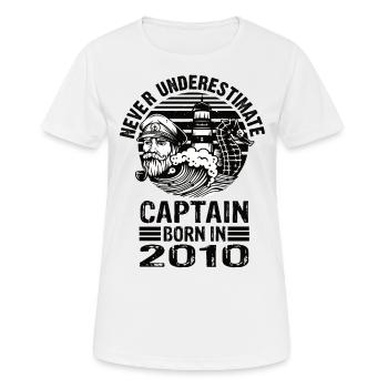 Never Underestimate Captain né en 2010 - T-shirt respirant Femme - blanc - Devant - AI Model Female 172 dark (172cm)