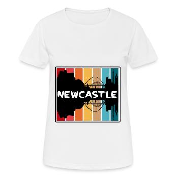 Newcastle England Skyline Silhouette Travel Souven - Women's Breathable T-Shirt - white - Front - AI Model Female 172 dark (172cm)