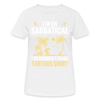 Je prends une année sabbatique, j’ai 7 ans pour ça - T-shirt respirant Femme - blanc - Devant - AI Model Female 172 dark (172cm)