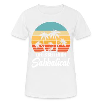 La vie est meilleure en congé sabbatique - T-shirt respirant Femme - blanc - Devant - AI Model Female 172 dark (172cm)
