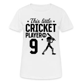 This little Cricket Player is 9 Years Old - 9th Bi - Frauen T-Shirt atmungsaktiv - Weiß - Vorne - AI Model Female 172 dark (172cm)
