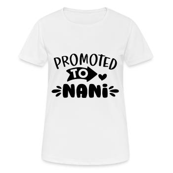Befördert zum Nani Oma Schweiz Schweizerdeutsch - Frauen T-Shirt atmungsaktiv - Weiß - Vorne - AI Model Female 172 dark (172cm)