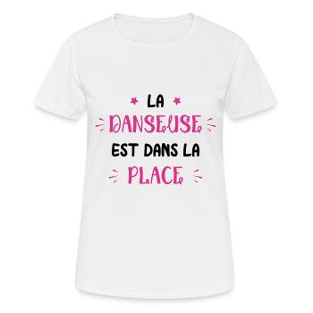 La danseuse est dans la place - T-shirt respirant Femme - blanc - Devant - AI Model Female 172 dark (172cm)