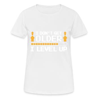 Gaming Get Older Level Up Funny - Frauen T-Shirt atmungsaktiv - Weiß - Vorne - AI Model Female 172 dark (172cm)