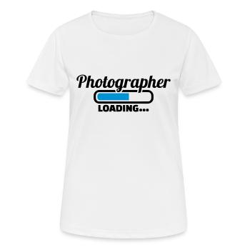 Photographer - Women's Breathable T-Shirt - white - Front - AI Model Female 172 dark (172cm)