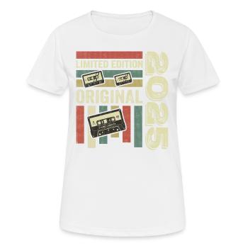 Millésime 2025 - Citation d’anniversaire rétro 2025 - T-shirt respirant Femme - blanc - Devant - AI Model Female 172 dark (172cm)