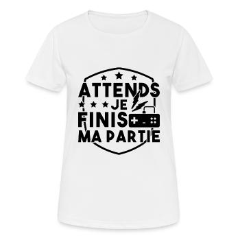 Moment, ich beende mein Spiel - Frauen T-Shirt atmungsaktiv - Weiß - Vorne - AI Model Female 172 dark (172cm)