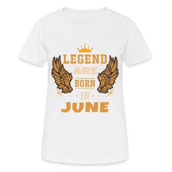 Die im Juni geborene Legende Geburtstagsgeschenk - Frauen T-Shirt atmungsaktiv - Weiß - Vorne - AI Model Female 172 dark (172cm)