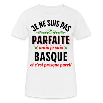 Pays Basque Cadeau Région Rigolo Humour Slogan - T-shirt respirant Femme - blanc - Devant - AI Model Female 172 dark (172cm)