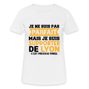 JE SUIS SUPPORTER DE LYON - T-shirt respirant Femme - blanc - Devant - AI Model Female 172 dark (172cm)