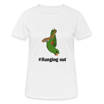 #Hanging Out - Frauen T-Shirt atmungsaktiv - Weiß - Vorne - AI Model Female 172 dark (172cm)