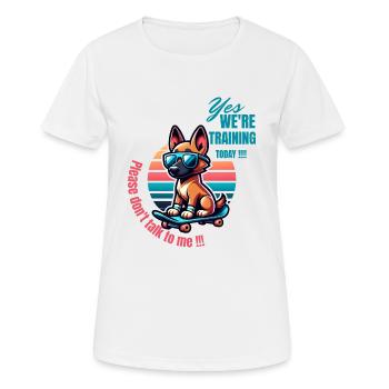 Hunde Training - Frauen T-Shirt atmungsaktiv - Weiß - Vorne - AI Model Female 172 dark (172cm)