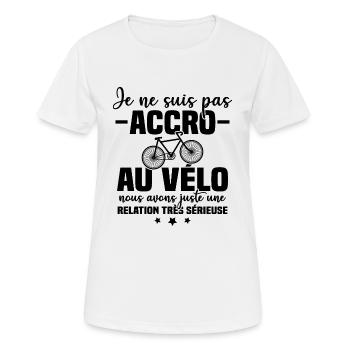 Je ne suis pas accro au vélo - T-shirt respirant Femme - blanc - Devant - AI Model Female 172 dark (172cm)