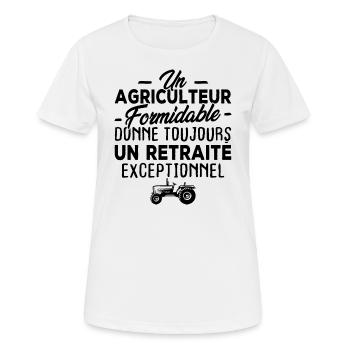 Un agriculteur donne un retraité exceptionnel - T-shirt respirant Femme - blanc - Devant - AI Model Female 172 dark (172cm)