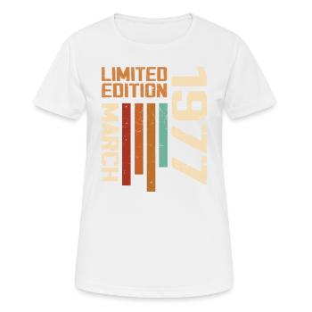 März 1977 Geburtstag 1977 Retro 1977 März - Frauen T-Shirt atmungsaktiv - Weiß - Vorne - AI Model Female 172 dark (172cm)