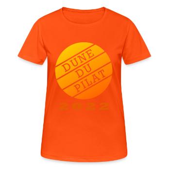 Dune du Pilat 2022, soleil, penché - T-shirt respirant Femme - orange néon - Devant - AI Model Female 172 dark (172cm)