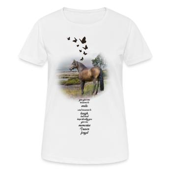 Hengst in wunderschöner Landschaft - Frauen T-Shirt atmungsaktiv - Weiß - Vorne - AI Model Female 172 dark (172cm)