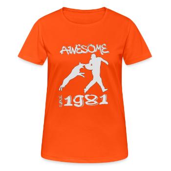 Awesome since 1981. Agility, Hundetraining - Frauen T-Shirt atmungsaktiv - Neonorange - Vorne - AI Model Female 172 dark (172cm)