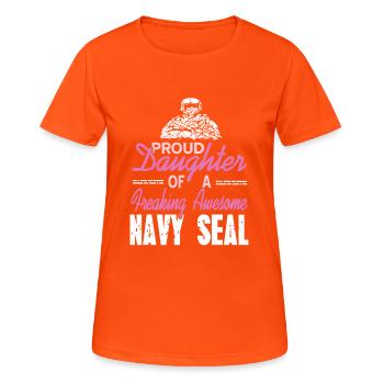 Fière fille d’un impressionnant NAVY Seal - T-shirt respirant Femme - orange néon - Devant - AI Model Female 172 dark (172cm)