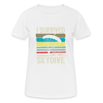 J’ai survécu à mon premier saut en parachute - T-shirt respirant Femme - blanc - Devant - AI Model Female 172 dark (172cm)