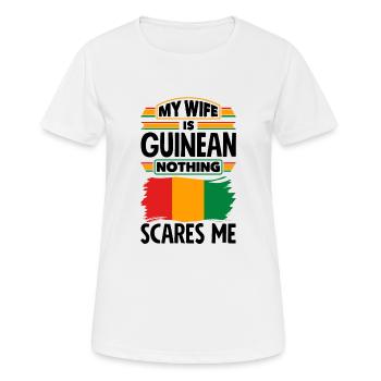 Guinea Guinea Guinea Flagge Meine Frau ist Guineerin - Frauen T-Shirt atmungsaktiv - Weiß - Vorne - AI Model Female 172 dark (172cm)