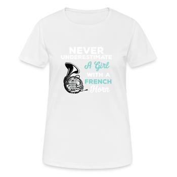 Ne sous-estimez jamais une fille avec un klaxon - T-shirt respirant Femme - blanc - Devant - AI Model Female 172 dark (172cm)