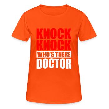 Knock Knock Who's There Doctor 9 - Frauen T-Shirt atmungsaktiv - Neonorange - Vorne - AI Model Female 172 dark (172cm)