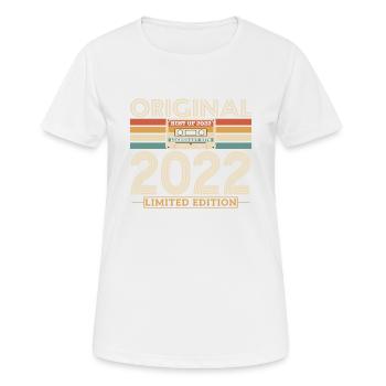 Cadeau nostalgique, millésime 2022 - T-shirt respirant Femme - blanc - Devant - AI Model Female 172 dark (172cm)