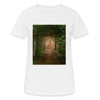 Wald - Frauen T-Shirt atmungsaktiv - Weiß - Vorne - AI Model Female 172 dark (172cm)